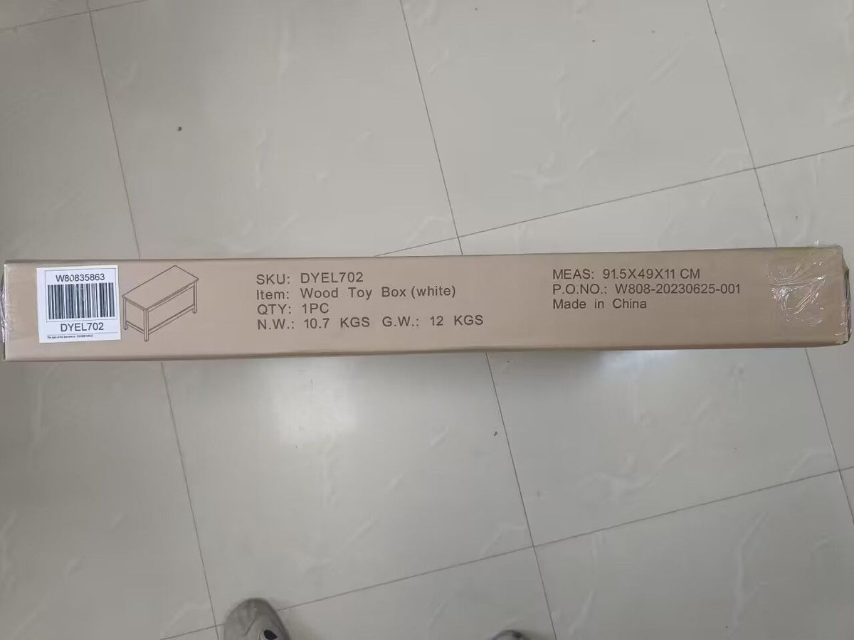 561818071